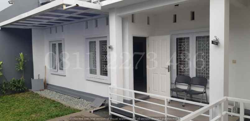 dijual rumah permana