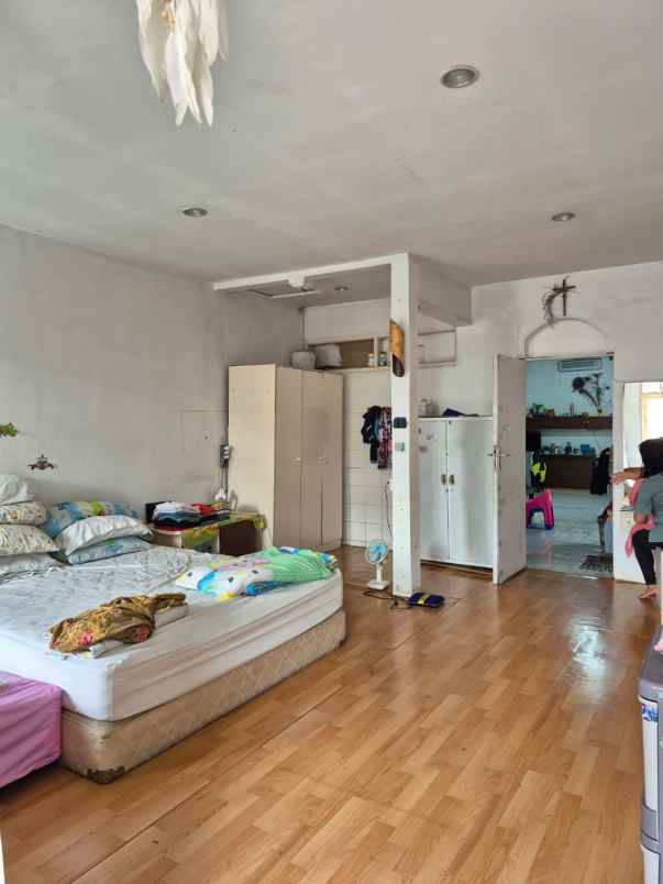 dijual rumah permata raya