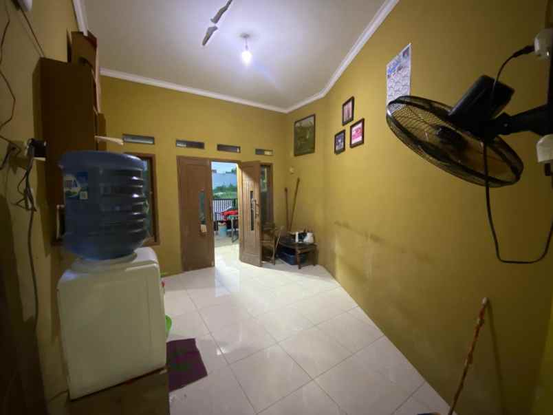 dijual rumah perum bos babelan
