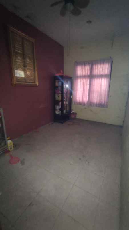 dijual rumah perum dinar mas meteseh