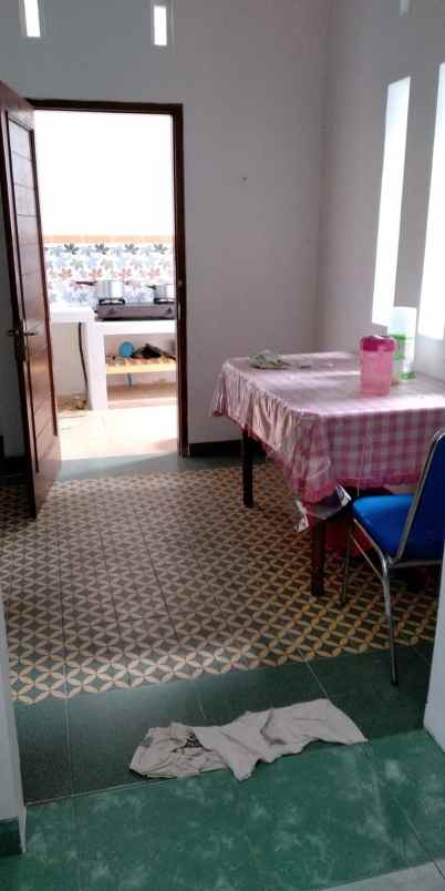 dijual rumah perum gumuk indah jln