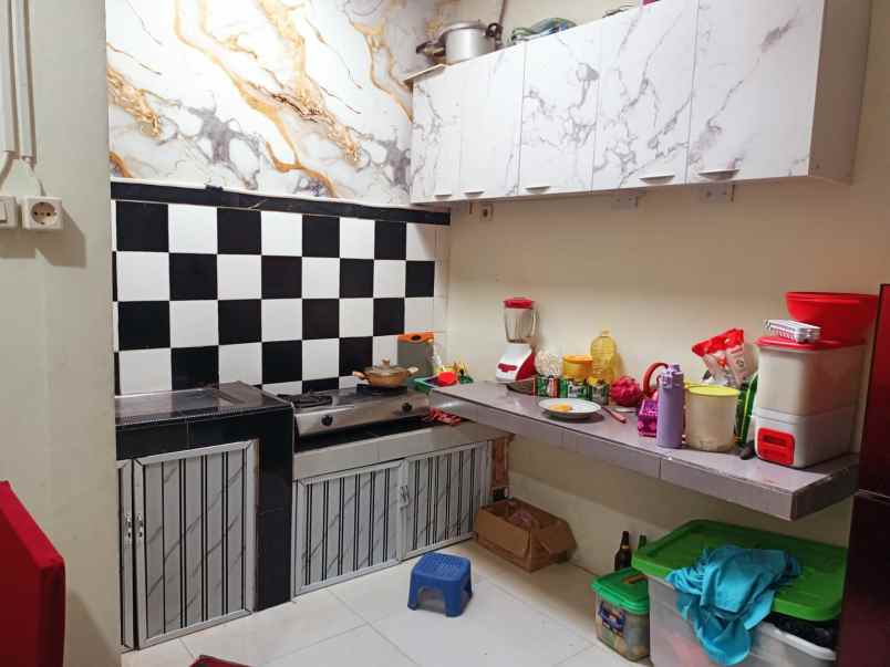 dijual rumah perumahan bulevar hijau