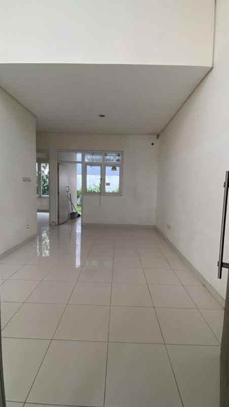 dijual rumah perumahan citra gran cibubur