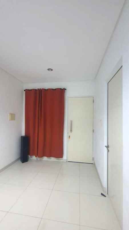 dijual rumah perumahan imperial gading