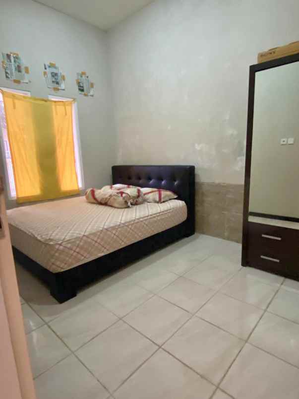 dijual rumah perumahan riverside