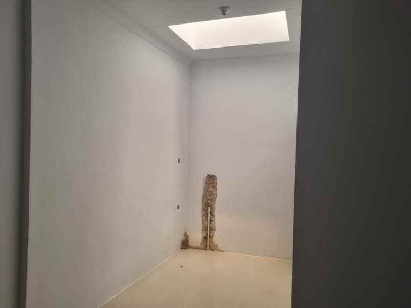 dijual rumah perumnas rumbai jl gurami