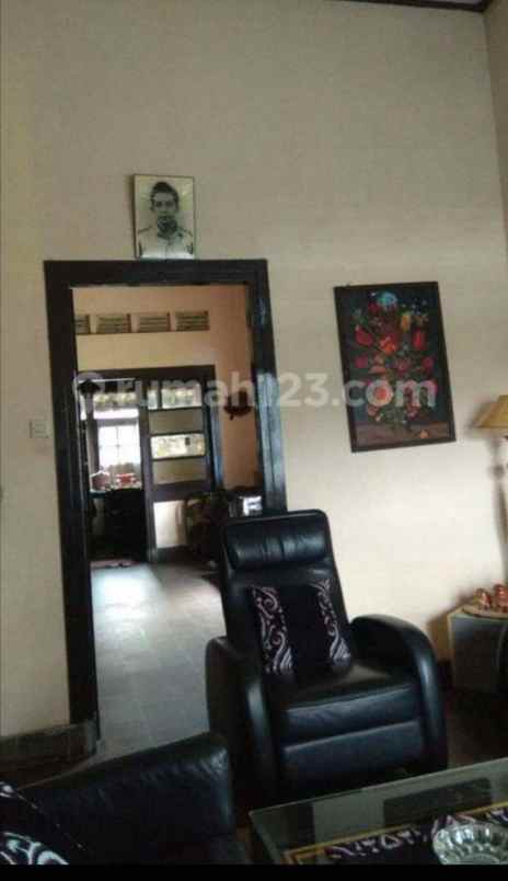 dijual rumah pesantren wetan