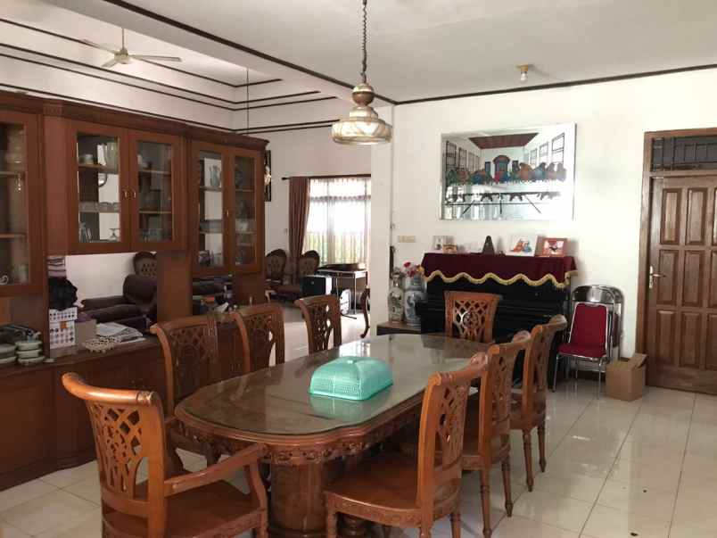 dijual rumah petukangan utara