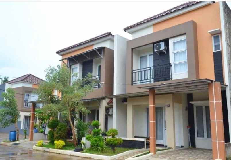 dijual rumah pondok gede