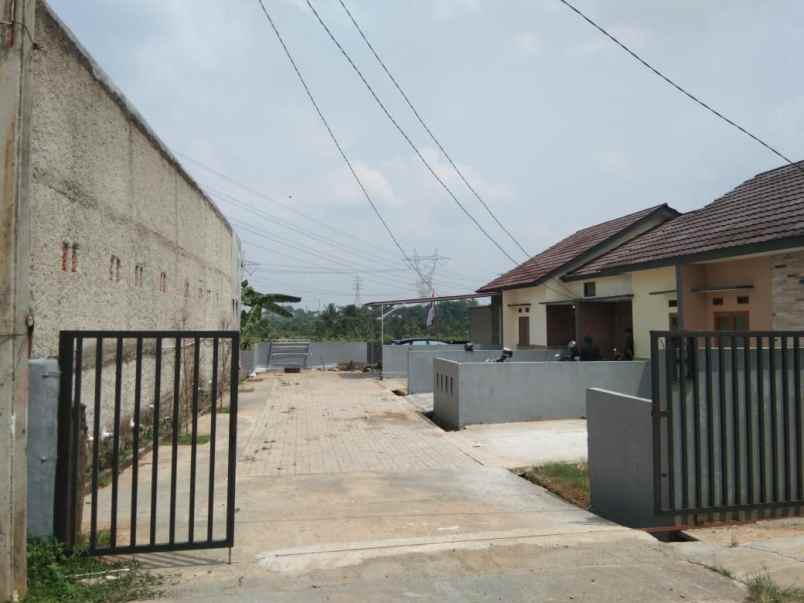 dijual rumah pondok petir