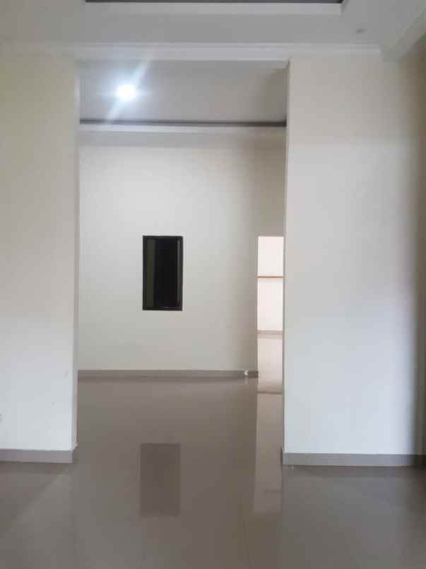 dijual rumah prima harapan regency