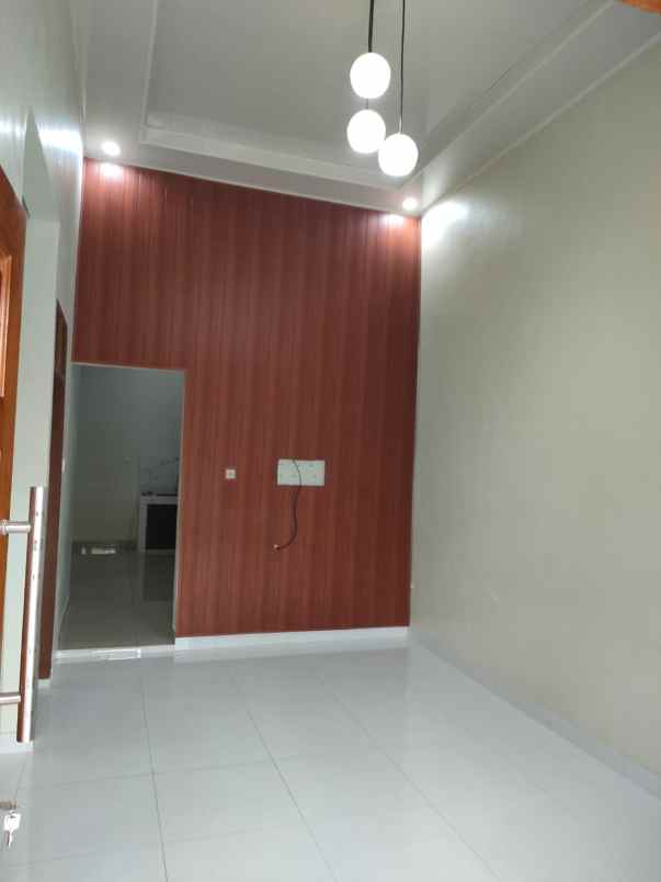 dijual rumah puri cendana