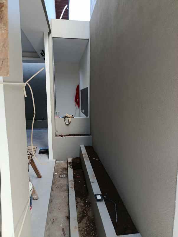 dijual rumah purwomartani