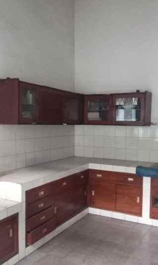 dijual rumah rangkah