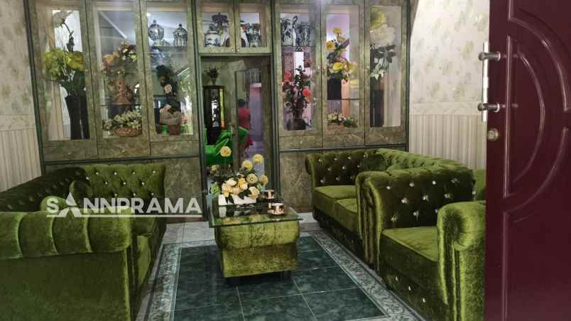 dijual rumah rangkapan jaya