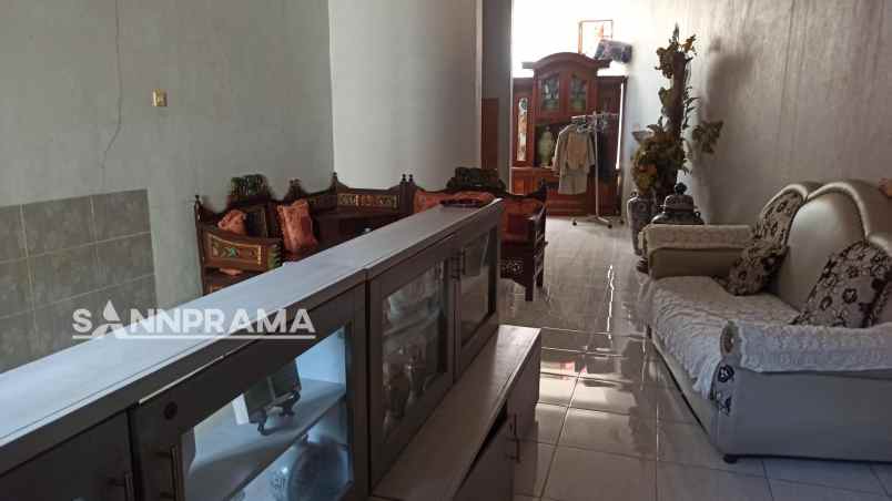 dijual rumah rangkapan jaya