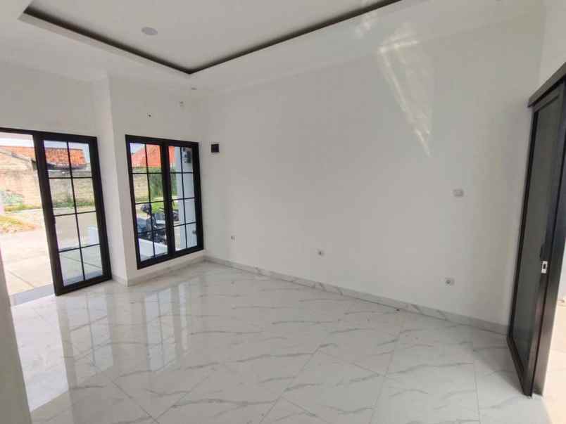 dijual rumah rangkapan jaya