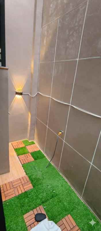 dijual rumah rangkapan jaya depok