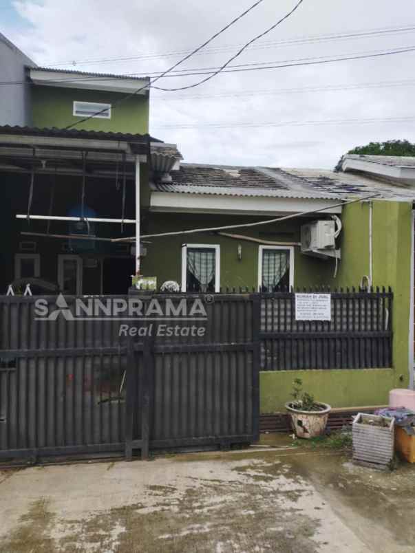 dijual rumah rawakalong