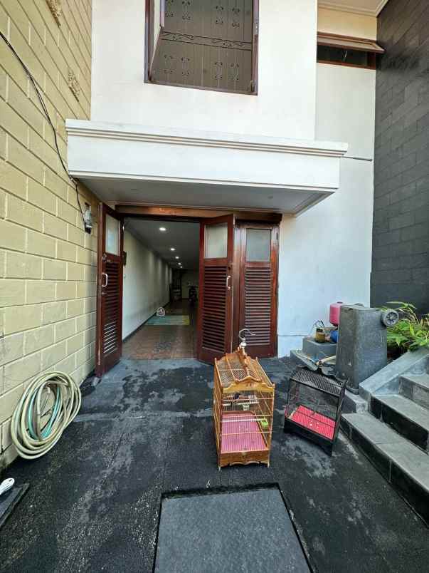 dijual rumah rawamangun