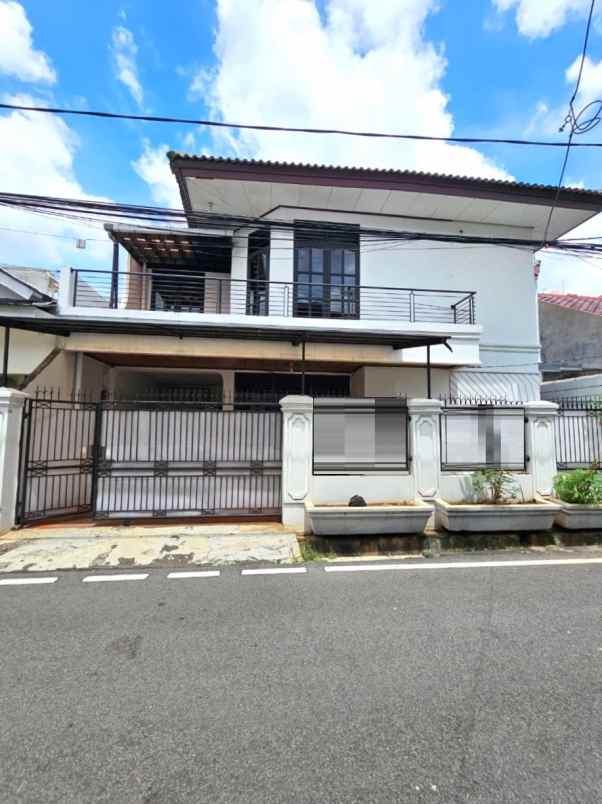 dijual rumah rawamangun jakarta timur