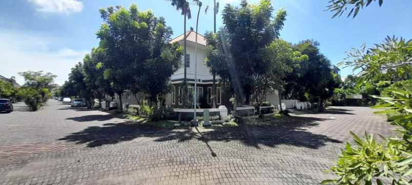 dijual rumah regency 21