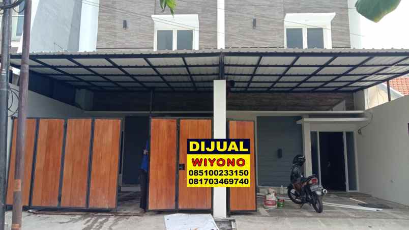 dijual rumah rungkut asri utara