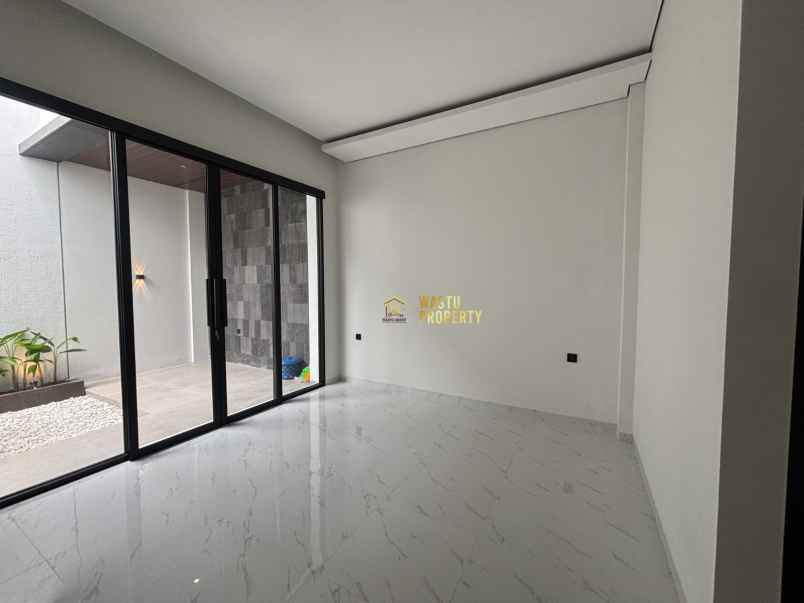 dijual rumah sariharjo