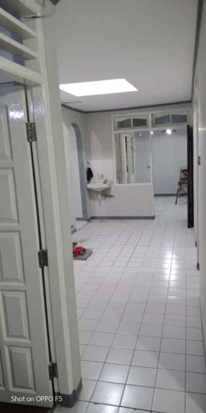 dijual rumah sawojajar 1