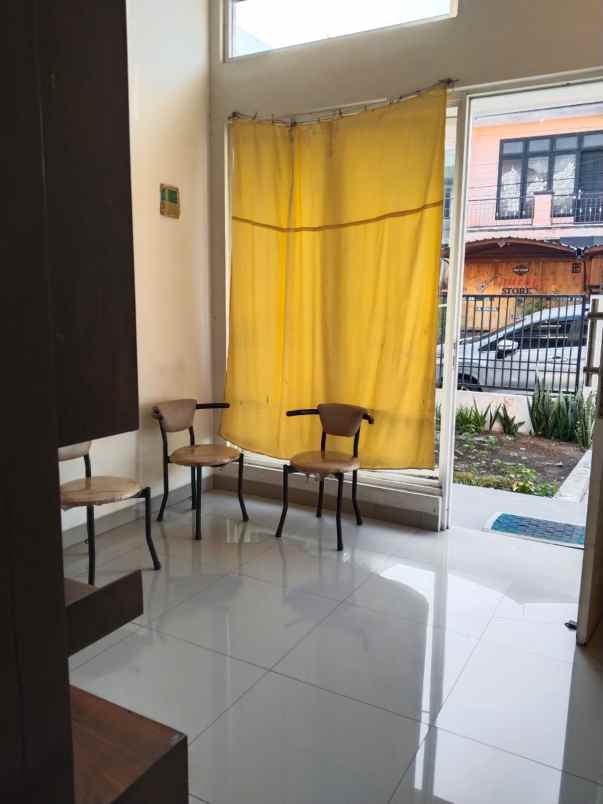 dijual rumah sawojajar