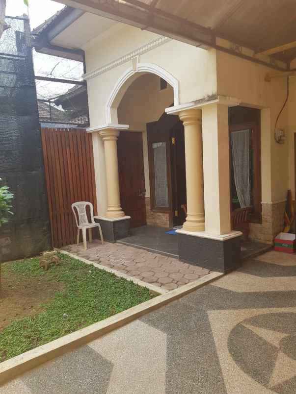 dijual rumah second dekat rs wafa husada kepanjen