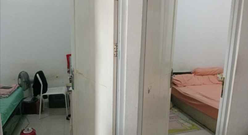 dijual rumah serua bojong sari depok