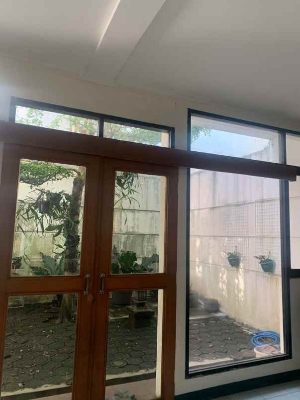 dijual rumah setra duta cemara bandung