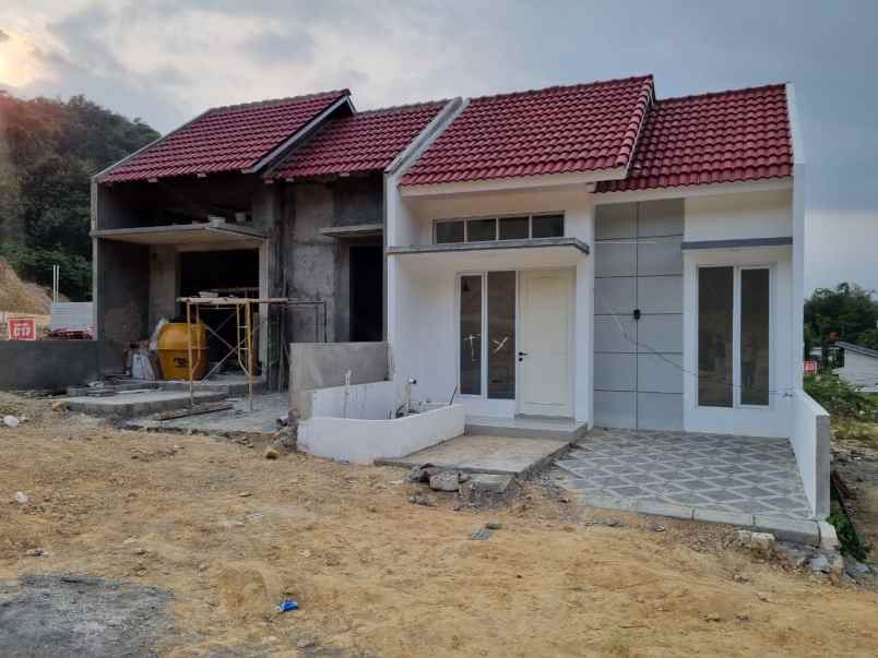 dijual rumah seyegan sleman yogyakarta