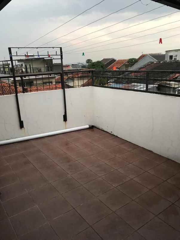 dijual rumah siap huni di kota bandung