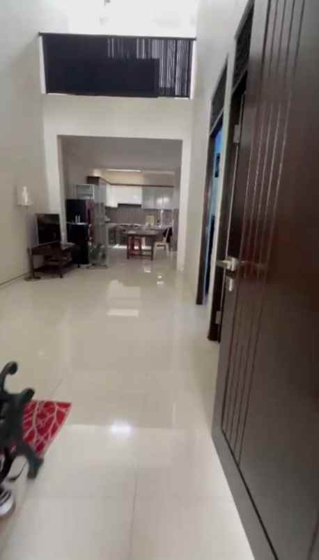 dijual rumah sudah renovasi di pulogebang permai