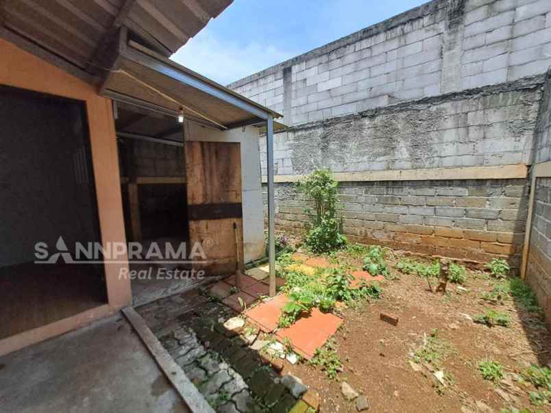 dijual rumah sukatani