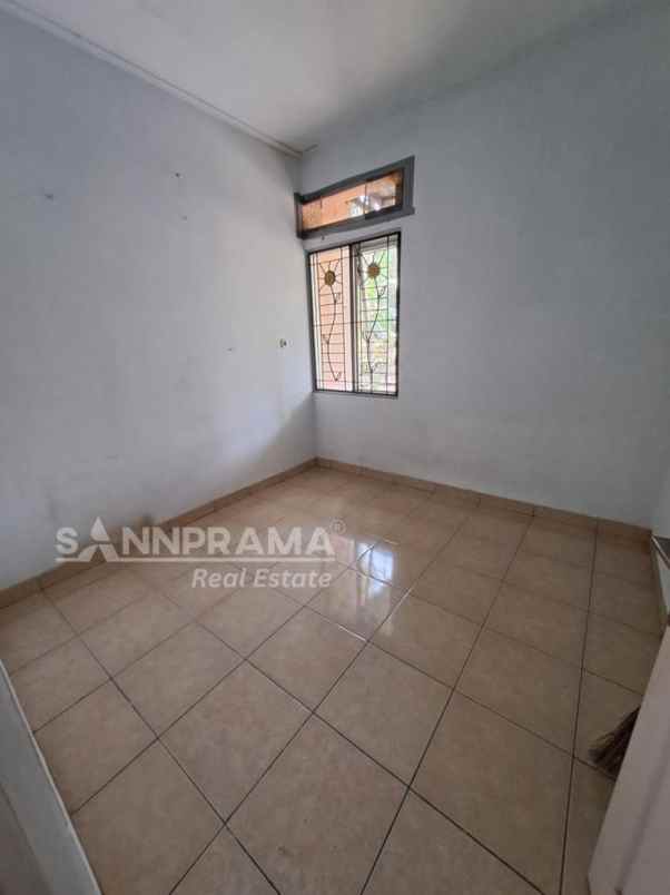 dijual rumah sukatani