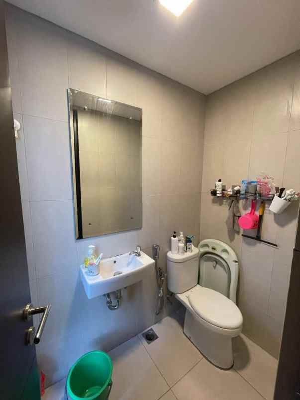 dijual rumah summarecon bekasi cluster