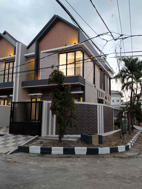 dijual rumah sutorejo prima selatan