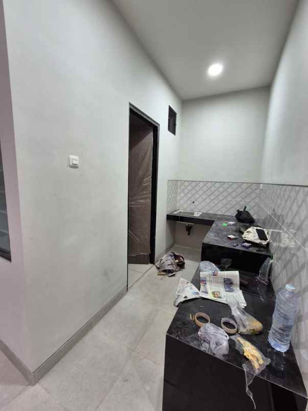 dijual rumah sutorejo prima utara