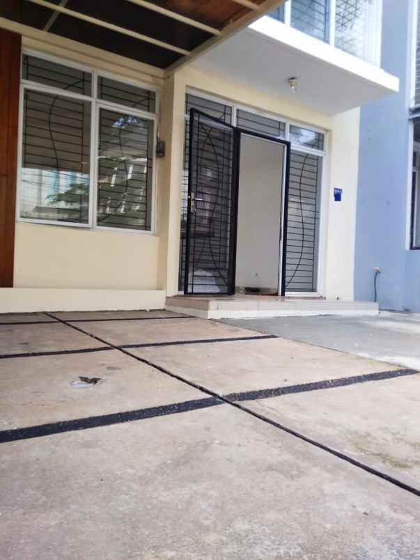 dijual rumah talaga bestari cikupa