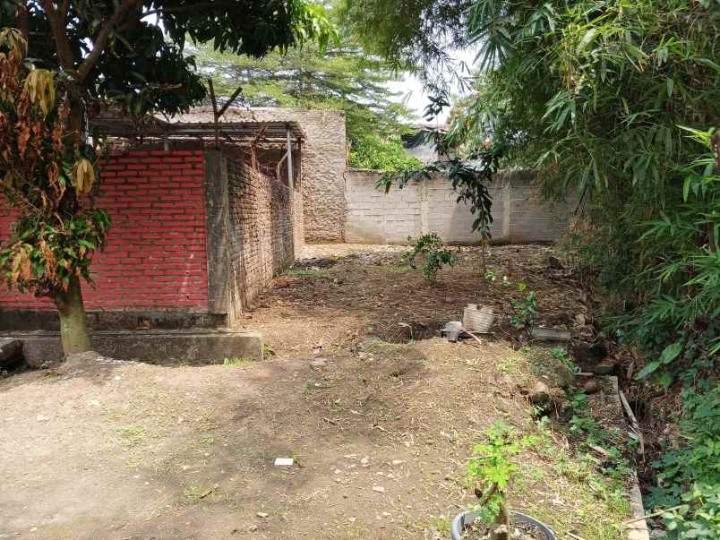dijual rumah taman graha asri 2