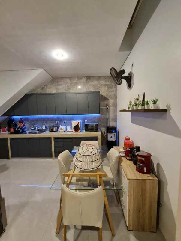 dijual rumah taman puspa raya tpr citraland