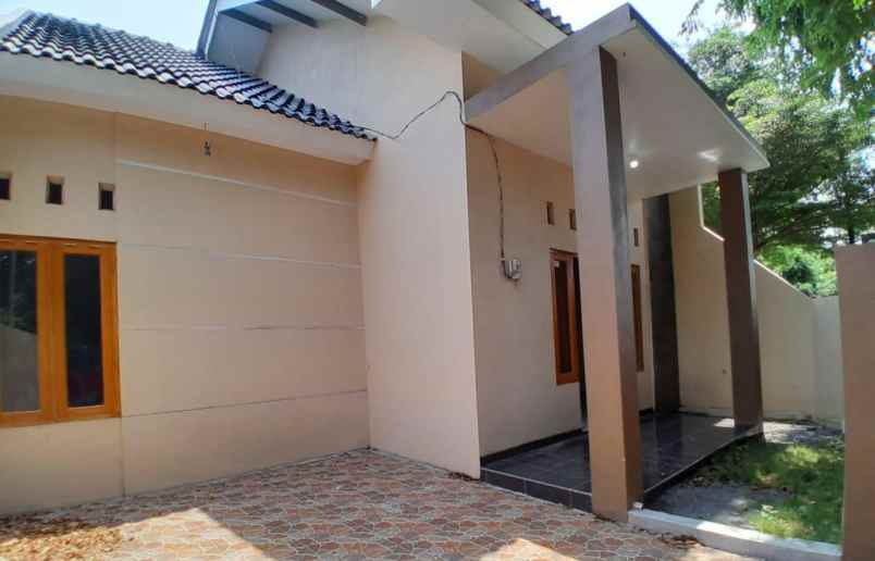 dijual rumah tamanmartani