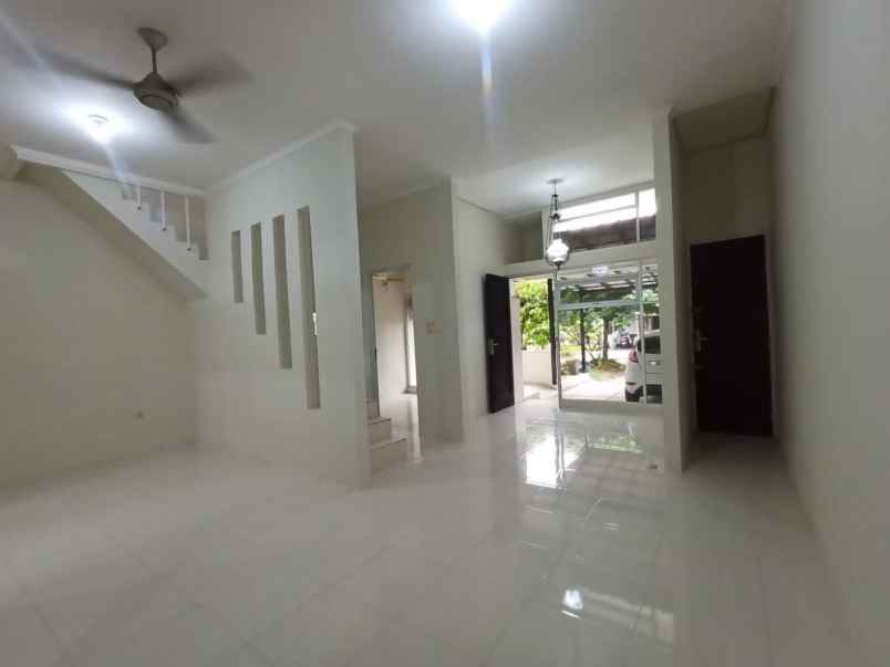 dijual rumah tapos sukatani depok