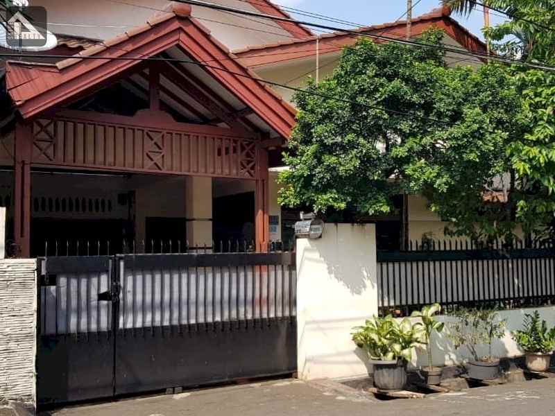 dijual rumah tebet barat jakarta selatan