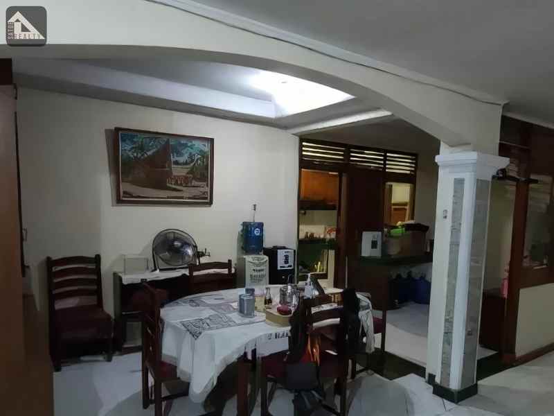 dijual rumah tebet barat jakarta selatan