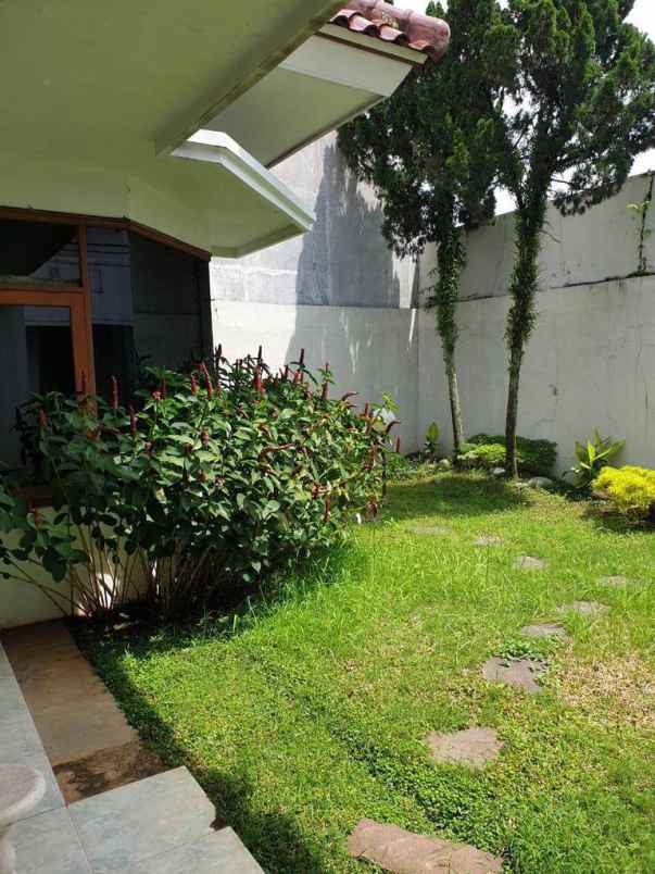 dijual rumah tembalang semarang