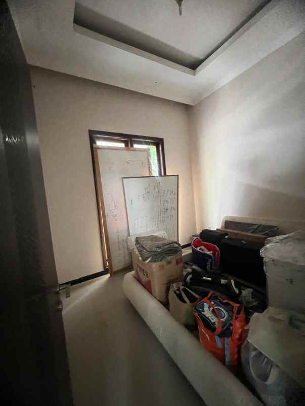 dijual rumah tembalang semarang